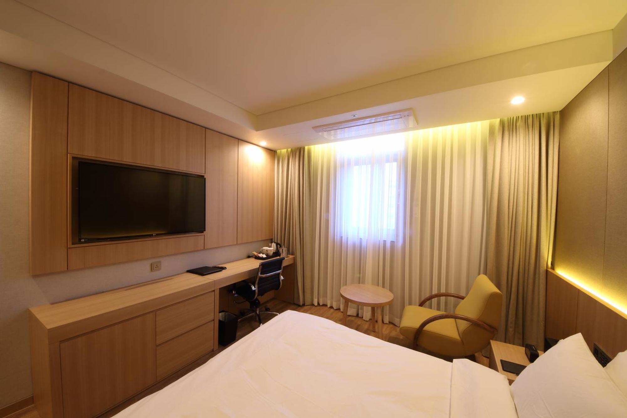 Benikea The H Hotel Hwaseong Ngoại thất bức ảnh